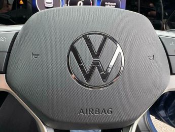 Volkswagen Golf 1.5 eTSI MHEV R-Line DSG Euro 6 (s/s) 5dr