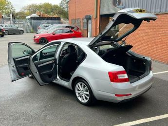 Skoda Octavia 2.0 TDI SE L DSG Euro 6 (s/s) 5dr