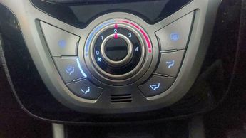 Hyundai IX20 1.6 Style Auto Euro 5 5dr