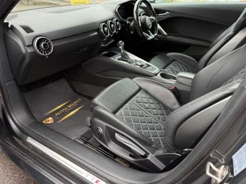 Audi TT TTS TFSI QUATTRO