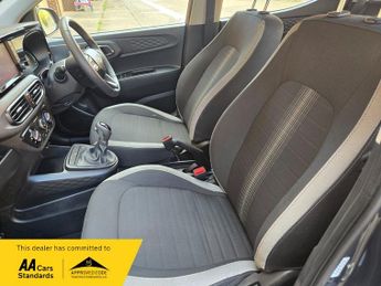 Hyundai I10 1.0 ADVANCE