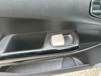 Vauxhall Corsa 1.2i 16v Design 3dr (a/c)