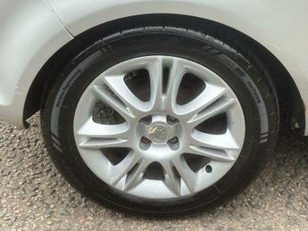 Vauxhall Corsa 1.2i 16v Design 3dr (a/c)