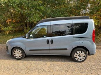 Fiat Doblo 1.6 MultiJet 16v Dynamic Estate 5dr Diesel Dualogic (133 g/km, 9