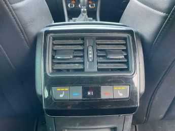 Skoda Superb 2.0 TDI Laurin & Klement DSG Euro 6 (s/s) 5dr