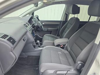 Volkswagen Touran 1.4 TSI SE MPV 5dr Petrol DSG Euro 5 (140 ps)