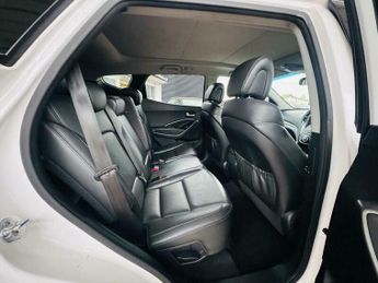 Hyundai Santa Fe 2.2 CRDi Premium SE Auto 4WD Euro 5 5dr (7 seat)