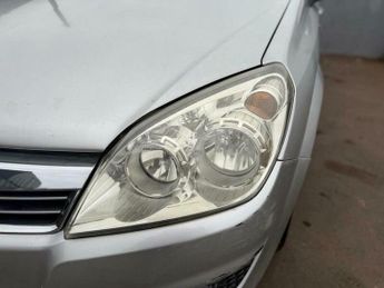 Vauxhall Astra 1.8i 16v Elite 5dr