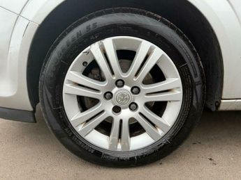 Vauxhall Astra 1.8i 16v Elite 5dr