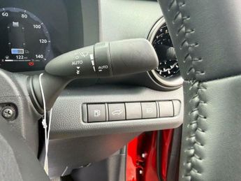 Toyota C-HR 1.8 VVT-h Excel CVT Euro 6 (s/s) 5dr