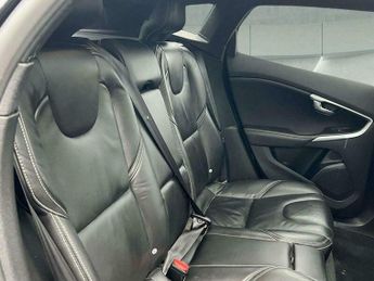 Volvo V40 1.5 T3 R-Design Edition Auto Euro 6 (s/s) 5dr