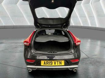 Volvo V40 1.5 T3 R-Design Edition Auto Euro 6 (s/s) 5dr