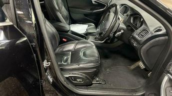 Volvo V40 1.5 T3 R-Design Edition Auto Euro 6 (s/s) 5dr