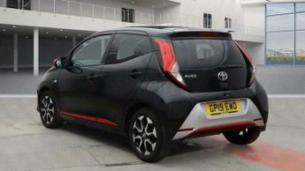 Toyota AYGO 1.0 VVT-i x-trend Funroof x-shift Euro 6 5dr