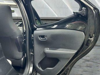 Toyota AYGO 1.0 VVT-i x-trend Funroof x-shift Euro 6 5dr