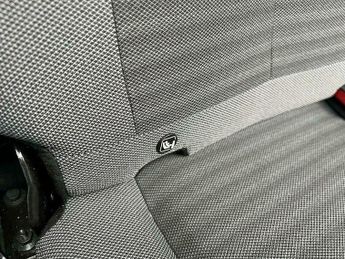 Toyota AYGO 1.0 VVT-i x-trend Funroof x-shift Euro 6 5dr