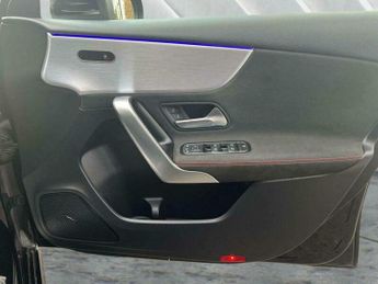 Mercedes-Benz A Class 1.5 A180d AMG Line (Premium) 7G-DCT Euro 6 (s/s) 5dr