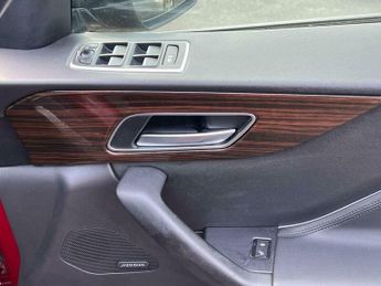 Jaguar F-Pace 2.0 D180 Portfolio Auto AWD Euro 6 (s/s) 5dr