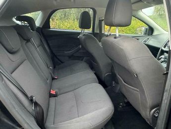 Ford Focus 1.6 Titanium Powershift Euro 5 5dr