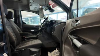 Ford Tourneo Connect TITANIUM TDCI AUTO 5 SEATER