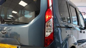 Ford Tourneo Connect TITANIUM TDCI AUTO 5 SEATER
