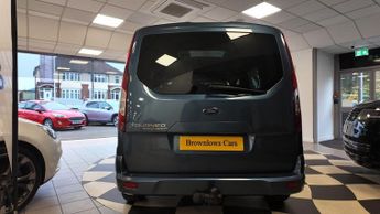 Ford Tourneo Connect TITANIUM TDCI AUTO 5 SEATER