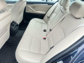 BMW 5 SERIES 2.0 520d Luxury Auto Euro 6 (s/s) 4dr