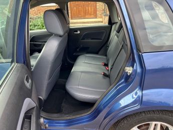 Ford Fiesta GHIA 16V
