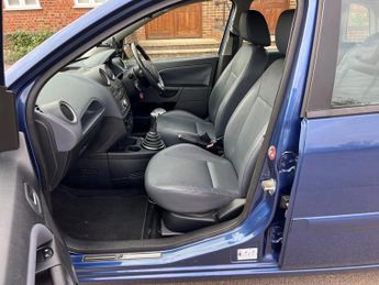 Ford Fiesta GHIA 16V