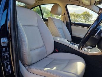 BMW 5 SERIES 2.0 520d SE Saloon 4dr Diesel Auto Euro 6 (s/s) (190 ps)