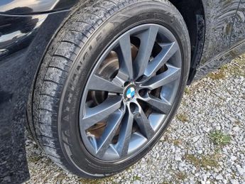 BMW 5 SERIES 2.0 520d SE Saloon 4dr Diesel Auto Euro 6 (s/s) (190 ps)