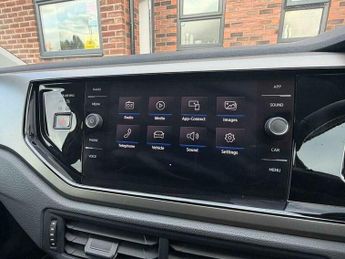 Volkswagen Polo 1.0 TSI Match DSG Euro 6 (s/s) 5dr