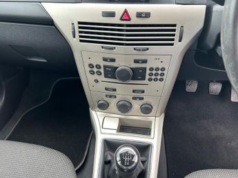 Vauxhall Astra LIFE AC 16V