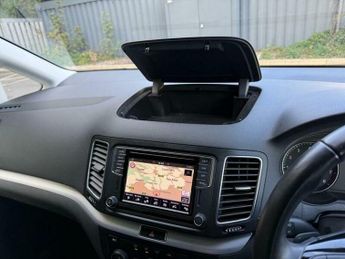 Volkswagen Sharan 1.4 TSI SE Nav DSG Euro 6 (s/s) 5dr