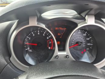 Nissan Juke 1.6 Acenta XTRON Euro 6 5dr