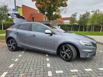 Volvo V40 2.0 D2 R-Design Pro Auto Euro 6 (s/s) 5dr