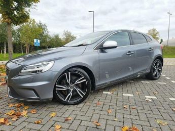 Volvo V40 2.0 D2 R-Design Pro Auto Euro 6 (s/s) 5dr