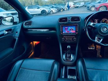 Volkswagen Golf GTi 2.0 TSI GTI (Leather) Hatchback 5dr Petrol DSG Euro 5 (210 ps)