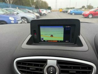 Renault Clio 1.5 dCi Dynamique TomTom Euro 4 5dr