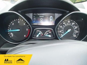 Ford Kuga TITANIUM TDCI