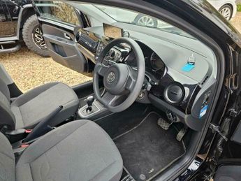 Volkswagen Up 1.0 Move up! Hatchback 5dr Petrol ASG Euro 5 (60 ps)