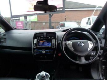 Nissan Leaf 30kWh Tekna Auto 5dr