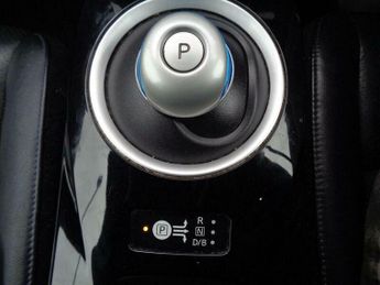 Nissan Leaf 30kWh Tekna Auto 5dr