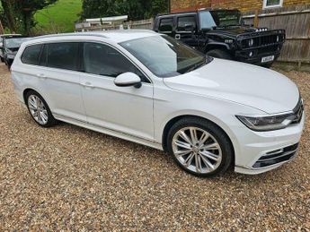 Volkswagen Passat 2.0 TSI R-Line Estate 5dr Petrol DSG Euro 6 (s/s) (220 ps)