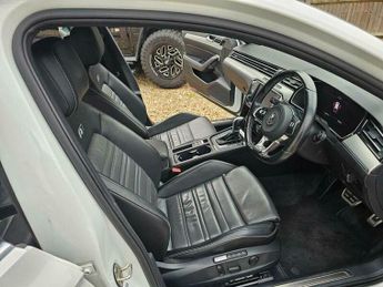 Volkswagen Passat 2.0 TSI R-Line Estate 5dr Petrol DSG Euro 6 (s/s) (220 ps)