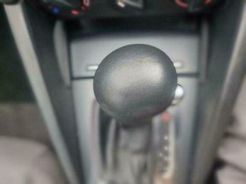 Audi A3 1.6 Technik SE Hatchback 3dr Petrol S Tronic Euro 4 (102 ps)