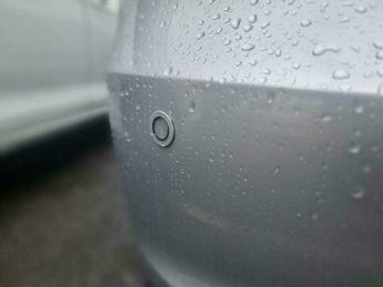 Audi A3 1.6 Technik SE Hatchback 3dr Petrol S Tronic Euro 4 (102 ps)