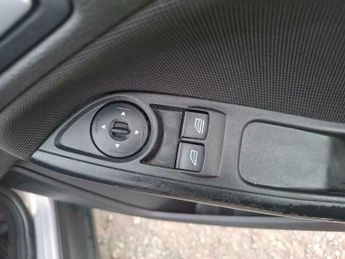 Ford Focus 1.6 Zetec Euro 5 5dr