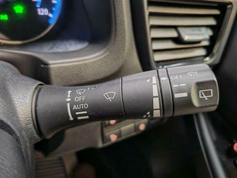 Nissan Leaf 40kWh N-Connecta Auto 5dr