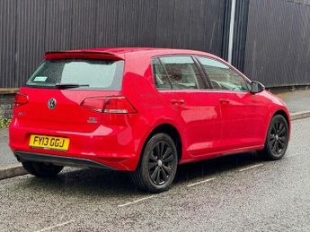 Volkswagen Golf 1.6 TDI BlueMotion Tech SE DSG Euro 5 (s/s) 5dr